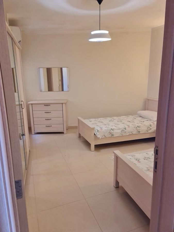 Апартаменты Seabreeze Waterfront Flat Zebbug  Экстерьер фото